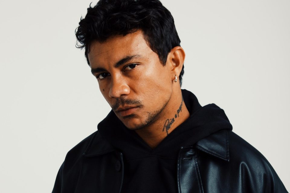 Xamã lança “Federais”, faixa que mistura rap, rock e música alternativa na trilha de “Os Donos do Jogo