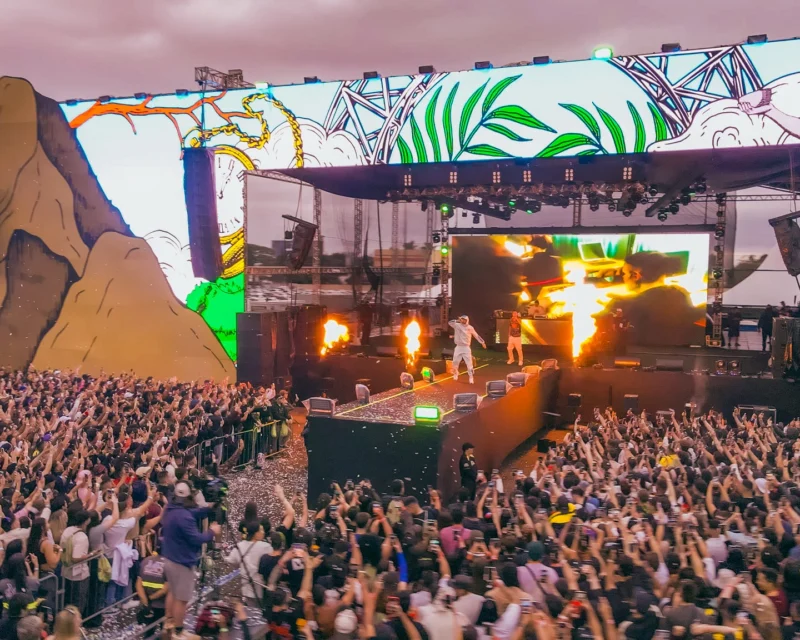 Tropicadelia Festival 2026 traz grandes nomes do rap e eletrônica Tropicadelia Festival 2026 traz grandes nomes do rap e eletrônica